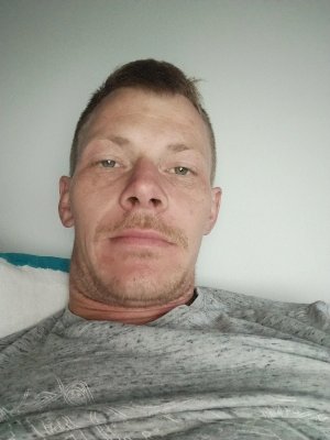 muž Jakub23, 32 let hledá ženy