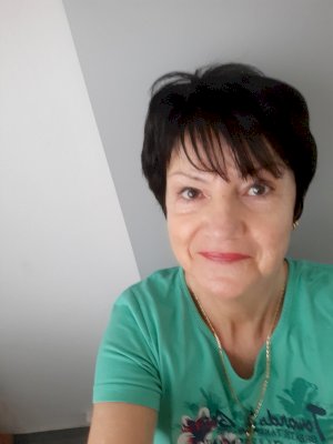 žena Dana Beniaková, 65 let hledá muži