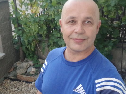 muž Jurašek46, 49 let hledá ženy